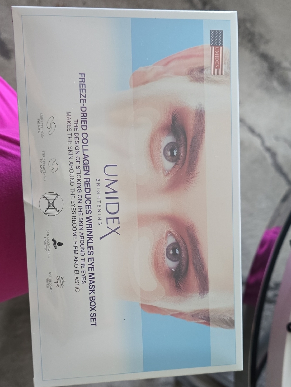 UMIDEX Brightening Freeze-Dried Collagen Eye Mask - White & Light Blue